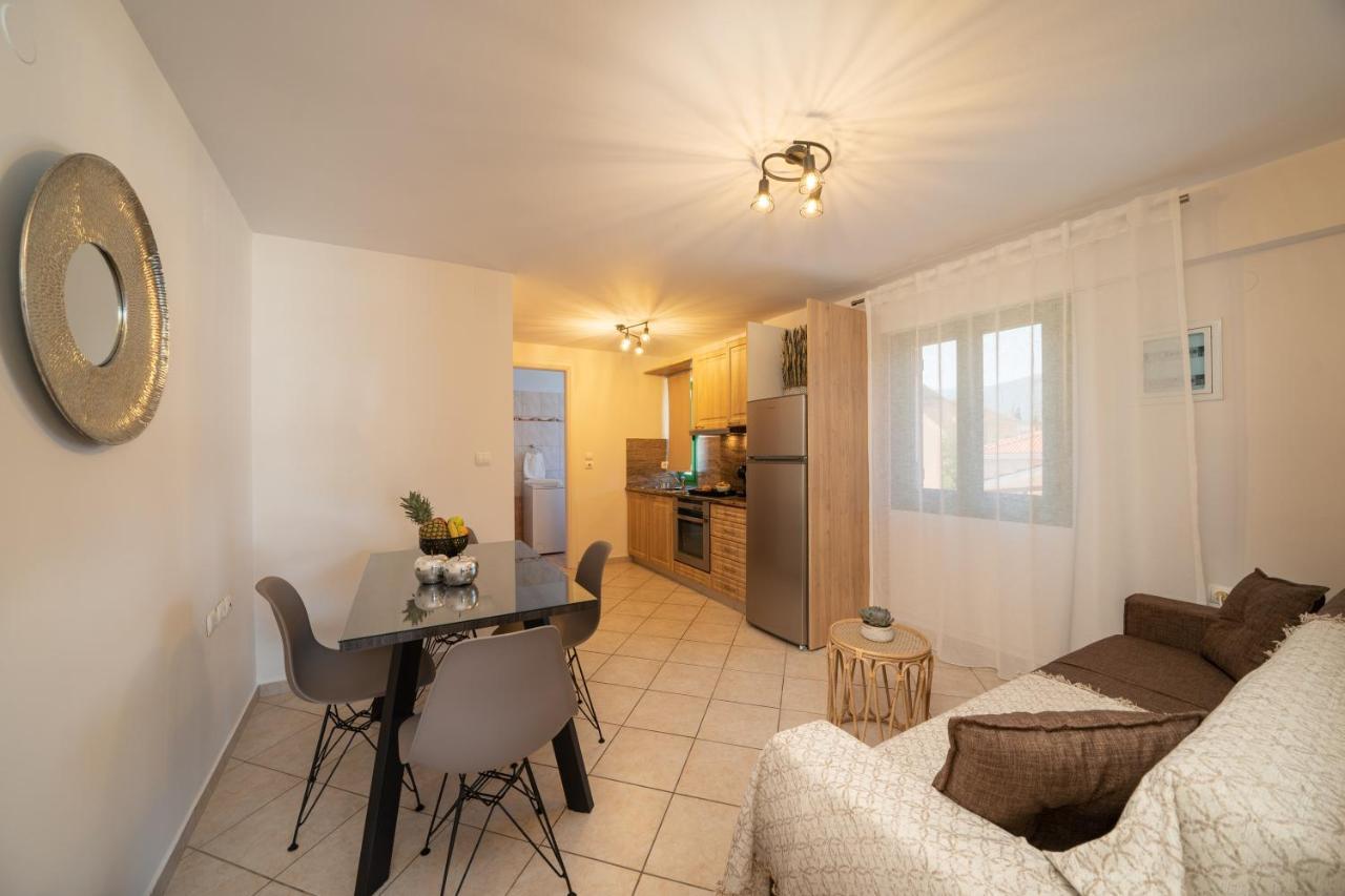 Centrale Apartment Sami  Exterior photo